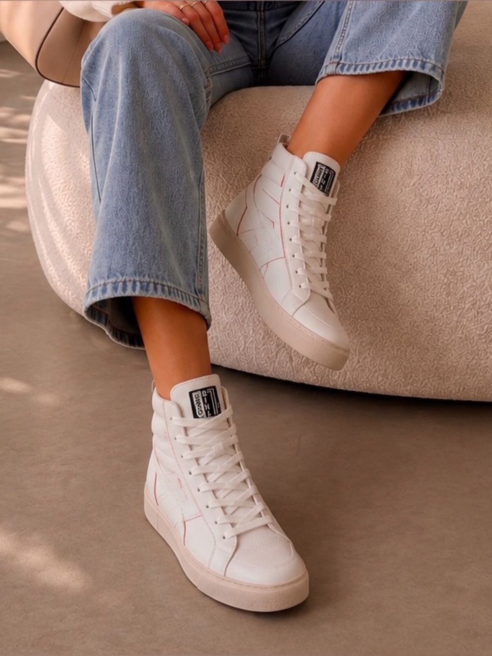 Gianni Bini Emmitt Leather and Suede High Top Sneakers White Size 9.5M NWOT